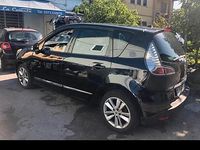 Usata Renault Scenic E-Tech XMOD 110 CV (80 kW) 2012 Nero SUV