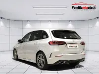 Usata Mercedes B180 116 CV (85 kW) 2019 Argento Utilitaria