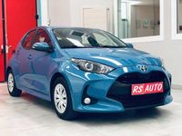 Usata Toyota Yaris Hybrid 92 CV (67 kW) 2021 Blu/azzurro Berlina