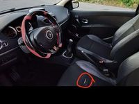 Usata Renault Clio II LE 75 CV (55 kW) 2007 Berlina