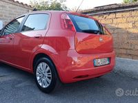 Usata Fiat Grande Punto Active 75 CV (55 kW) 2007 Rosso Utilitaria