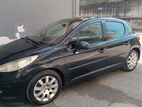 Usata Peugeot 207 90 CV (66 kW) 2007 Nero Berlina