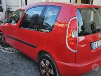 Usata Skoda Roomster 105 CV (77 kW) 2009 Rosso Monovolume