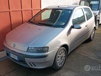 Usata Fiat Punto 80 CV (58 kW) 2002 Grigio Utilitaria