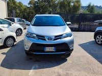 Usata Toyota RAV4 Active 123 CV (90 kW) 2015 Argento Station wagon
