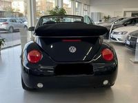 Usata VW New Beetle Cabriolet 101 CV (74 kW) 2005 Nero Cabrio
