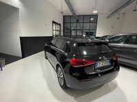 Usata Mercedes A180 Premium 135 CV (99 kW) 2019 Nero Berlina