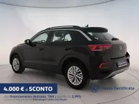 Usata VW T-Roc Life 150 CV (110 kW) 2024 Deep black perlato SUV