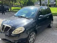 Gebraucht Lancia Ypsilon 95 PS (69 kW) 2009 Schwarz Kleinwagen