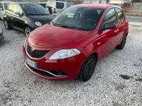 Usata Lancia Ypsilon 95 CV (69 kW) 2017 Rosso Utilitaria