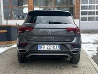 Usata VW T-Roc 150 CV (110 kW) 2018 Grigio SUV