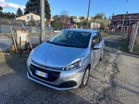 Usata Peugeot 208 Active 81 CV (59 kW) 2015 Argento Utilitaria