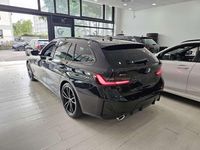 Usata BMW 320 M Sport 190 CV (139 kW) 2024 Saphire black Station wagon