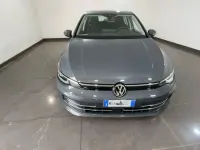 Usata VW Golf VIII Style 150 CV (110 kW) 2025 Grigia Berlina