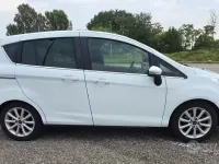 Usata Ford B-MAX Titanium 87 CV (63 kW) 2018 Bianco Monovolume