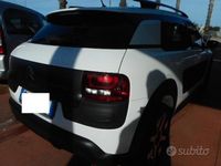 Usata Citroën C4 99 CV (72 kW) 2017 Bianco Berlina