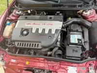 Usata Alfa Romeo 147 116 CV (85 kW) 2002 Rosso Utilitaria