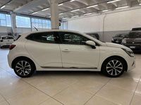 Usata Renault Clio V Intens 101 CV (74 kW) 2020 Bianco Berlina