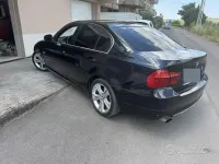 Usata BMW 318 143 CV (105 kW) 2010 Nero Berlina