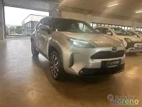 Usata Toyota Yaris Cross Trend 116 CV (85 kW) 2022 Grigio SUV