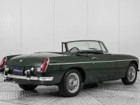 Usata MG B 97 CV (71 kW) 1968 Verde Cabrio
