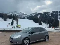 Usata Fiat Grande Punto 90 CV (66 kW) 2008 Grigio Utilitaria