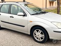 Usata Ford Focus 2004 Grigio Station wagon