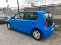 Usata VW up! Move 60 CV (44 kW) 2014 Blu Utilitaria