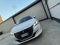 Usata Peugeot 208 100 CV (73 kW) 2024 Bianco Utilitaria
