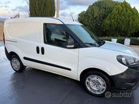 Usata Fiat Doblò Easy 120 CV (88 kW) 2021 Bianco Monovolume
