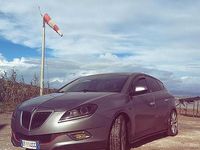 Usata Lancia Delta 120 CV (88 kW) 2010 Grigio Utilitaria