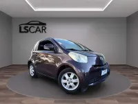 Usata Toyota iQ Sol 68 CV (50 kW) 2009 Grigio Utilitaria