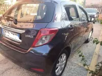 Usata Toyota Yaris Style 90 CV (66 kW) 2013 Utilitaria