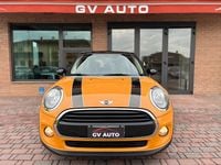 Usata Mini ONE 102 CV (75 kW) 2016 Arancione Utilitaria
