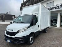 Usata Iveco Daily 136 CV (100 kW) 2022 Bianco pastello Berlina