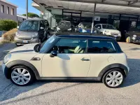 Usata Mini Cooper D 109 CV (80 kW) 2007 Bianco Utilitaria