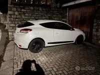 Usata Renault Mégane III 130 CV (95 kW) 2011 Bianco