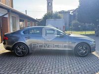 Usata Jaguar XE Pure 180 CV (132 kW) 2017 Grigio Berlina