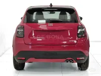 Nuova Fiat 600 Icon 145 CV (106 kW) 2025 SUV