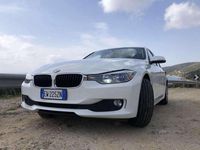 Usata BMW 318 Comfort Edition 143 CV (105 kW) 2014 Bianco Station wagon