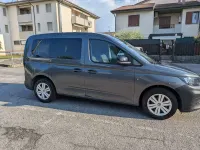 Usata VW Caddy Life 122 CV (89 kW) 2021 Grigio Monovolume