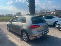 Usata VW Golf VII Highline 110 CV (80 kW) 2017 Argento Berlina