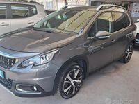 Usata Peugeot 2008 Allure 102 CV (75 kW) 2019 Grigio SUV