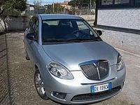 Usata Lancia Ypsilon 75 CV (55 kW) 2011 Grigio Utilitaria