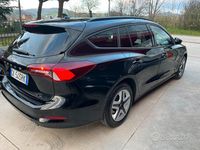 Usata Ford Focus Active 120 CV (88 kW) 2022 Nero Station wagon