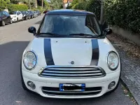 Usata Mini Cooper D 109 CV (80 kW) 2008 Beige Utilitaria