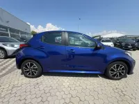 Usata Toyota Yaris Hybrid Trend 92 CV (67 kW) 2022 Blu/azzurro Berlina