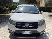 Usata Dacia Sandero Prestige 90 CV (66 kW) 2016 Berlina