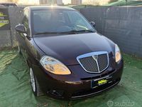 Usata Lancia Ypsilon Platinum 77 CV (56 kW) 2011 Viola Utilitaria