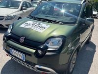 Usado Fiat Panda Cross Cross 95 CV (69 kW) 2016 Verde Utilitario